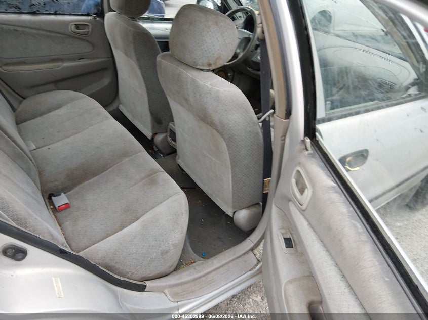 1999 Toyota Corolla VIN 1NXBR12E8XZ158761 IAAI salvage auction — NORMAL WEAR, Clear (Washington), sold $250 on 2026-07-08 (photo 8)