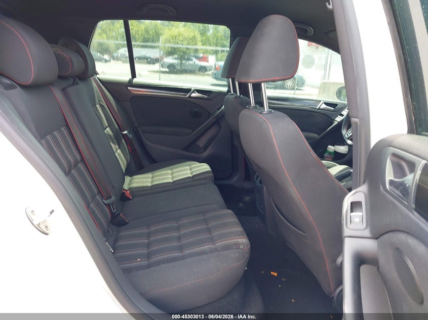 2013 Volkswagen Gti VIN WVWGV7AJ7DW140145 IAAI salvage auction — FRONT END, Salvage Title, sold $25 on 2026-07-21 (photo 8)