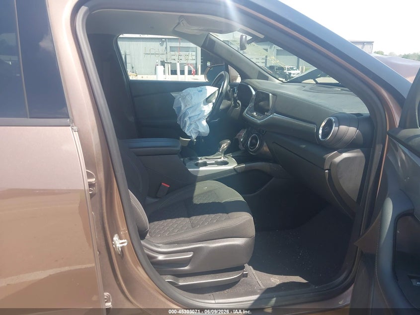 2019 Chevrolet Blazer VIN 3GNKBCRS5KS665312 IAAI salvage auction — FRONT END, Salvage Title, sold $2,100 on 2026-07-09 (photo 5)