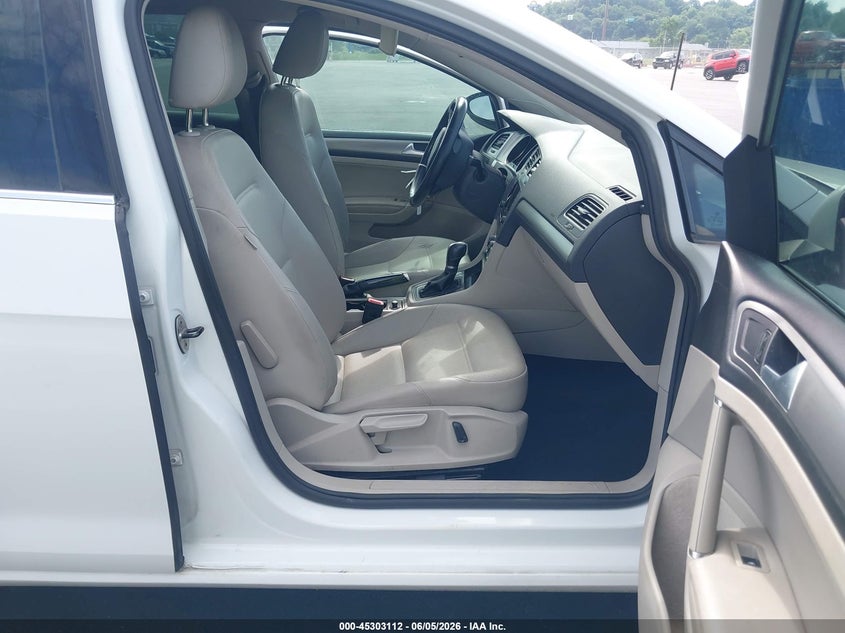2015 Volkswagen Golf sportsvan VIN 3VWCA7AUXFM515918 IAAI salvage auction — LEFT FRONT, Salvage Title, sold $600 on 2026-07-10 (photo 5)
