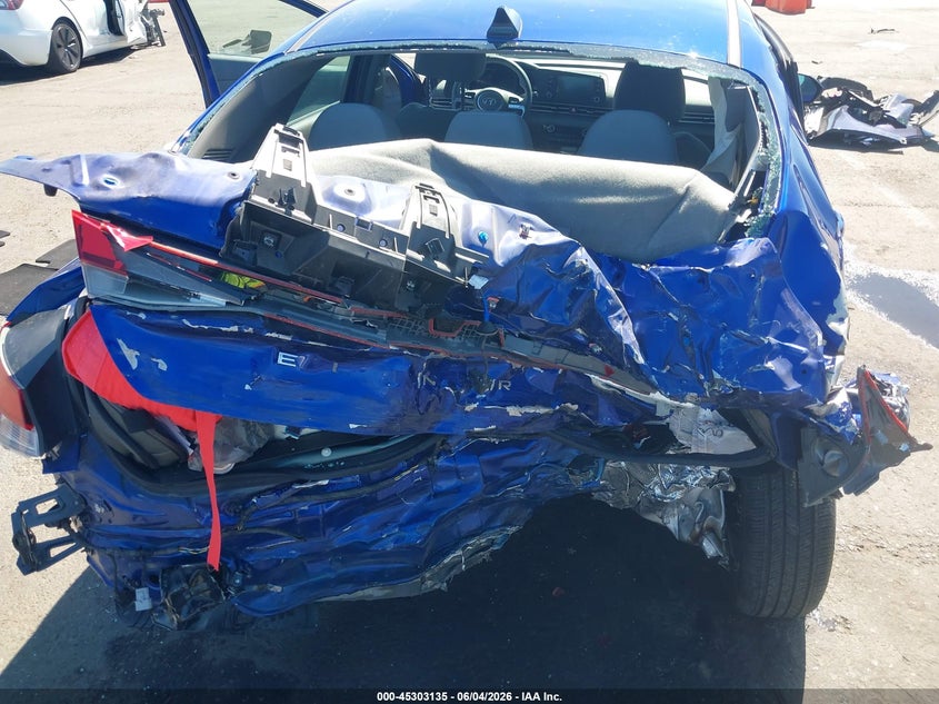 2022 Hyundai Elantra VIN KMHLM4AG4NU283552 IAAI salvage auction — REAR END, Salvage Title, sold $1,700 on 2026-07-22 (photo 6)