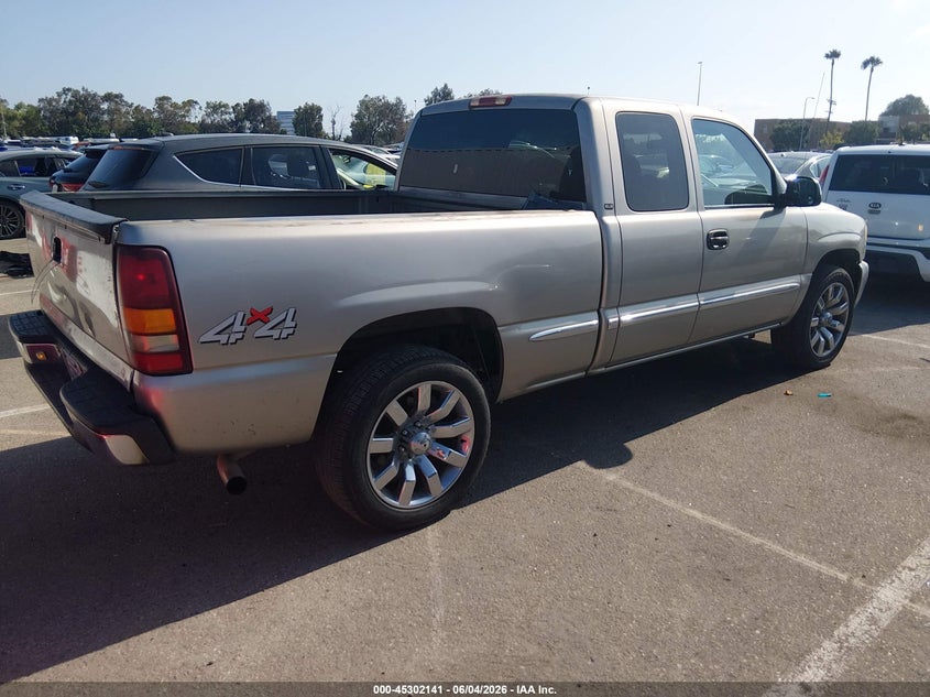 2001 Gmc Sierra 1500 VIN 1GTEK19VX1E337722 IAAI salvage auction — UNKNOWN, Salvage (California), sold $1,825 on 2026-07-09 (photo 4)