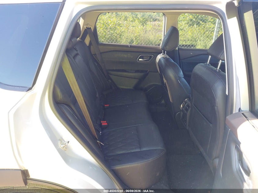 2021 Nissan Rogue VIN JN8AT3DD7MW320014 IAAI salvage auction — REAR END, Salvage Title, sold $6,200 on 2026-07-14 (photo 8)