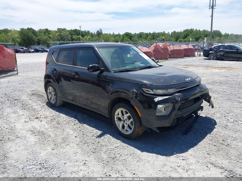 2022 Kia Soul VIN KNDJ23AU2N7164673 IAAI salvage auction — FRONT END, Salvage Title, sold $2,000 on 2026-07-09 (photo 1)