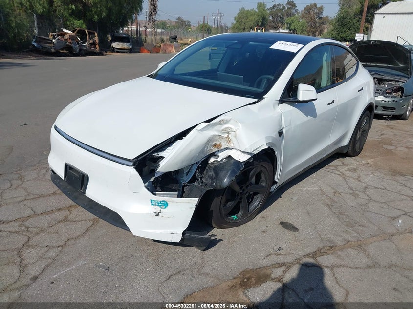 2026 Tesla Model y VIN 7SAYGDED3TF408356 IAAI salvage auction — LEFT FRONT, Salvage (California), sold $22,050 on 2026-07-27 (photo 2)