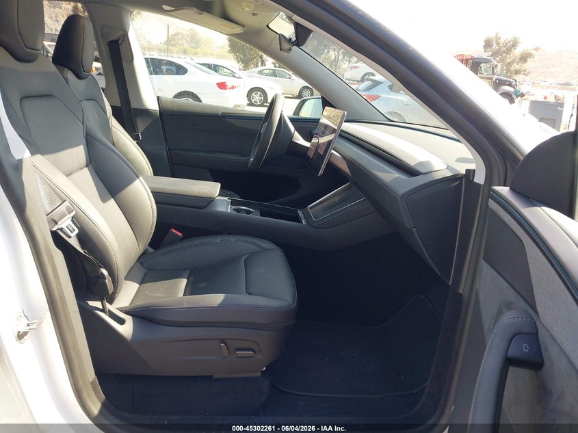 2026 Tesla Model y VIN 7SAYGDED3TF408356 IAAI salvage auction — LEFT FRONT, Salvage (California), sold $22,050 on 2026-07-27 (photo 5)