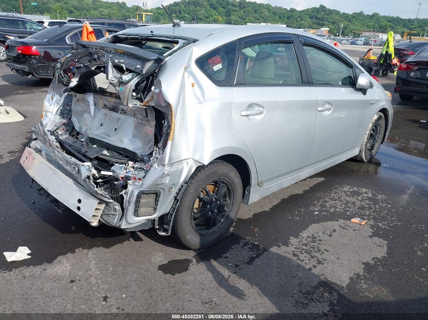 2012 Toyota Prius VIN JTDKN3DU6C5420944 IAAI salvage auction — REAR END, Salvage (Illinois), sold $25 on 2026-07-21 (photo 4)