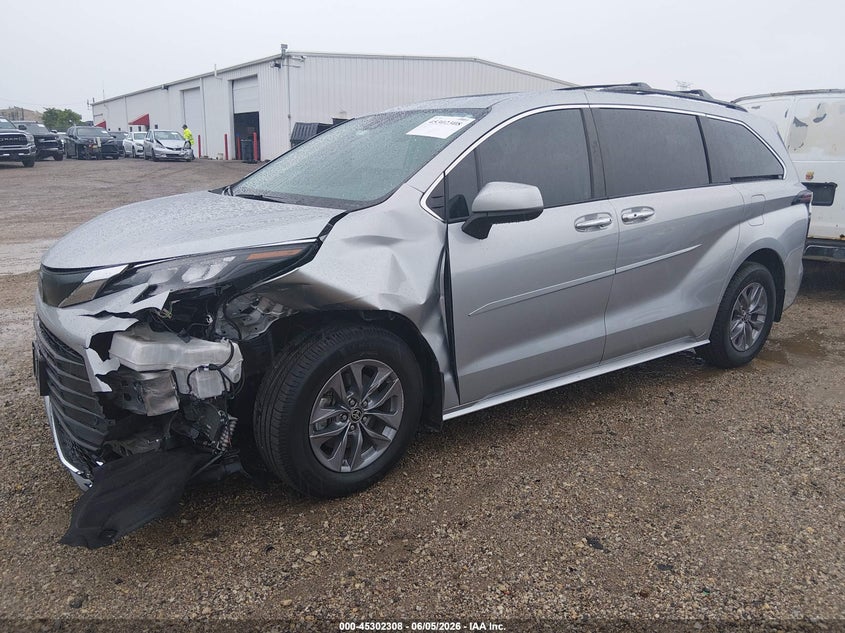 2024 Toyota Sienna VIN 5TDYSKFCXRS121557 IAAI salvage auction — LEFT FRONT, Salvage Title, sold $22,250 on 2026-07-08 (photo 2)