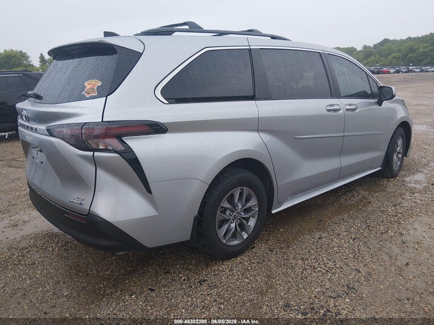 2024 Toyota Sienna VIN 5TDYSKFCXRS121557 IAAI salvage auction — LEFT FRONT, Salvage Title, sold $22,250 on 2026-07-08 (photo 4)