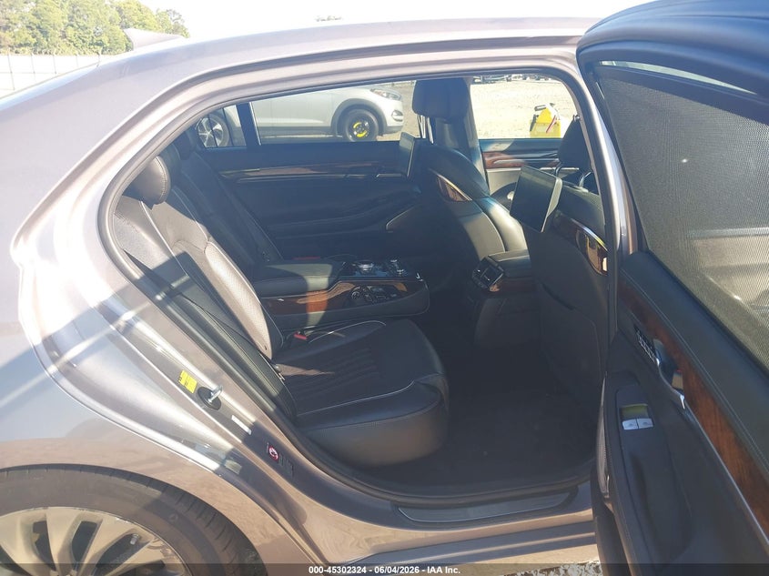 2018 Genesis G90 VIN KMHG54JH7JU041548 IAAI salvage auction — UNDERCARRIAGE, Salvage Title, sold $3,550 on 2026-07-09 (photo 8)