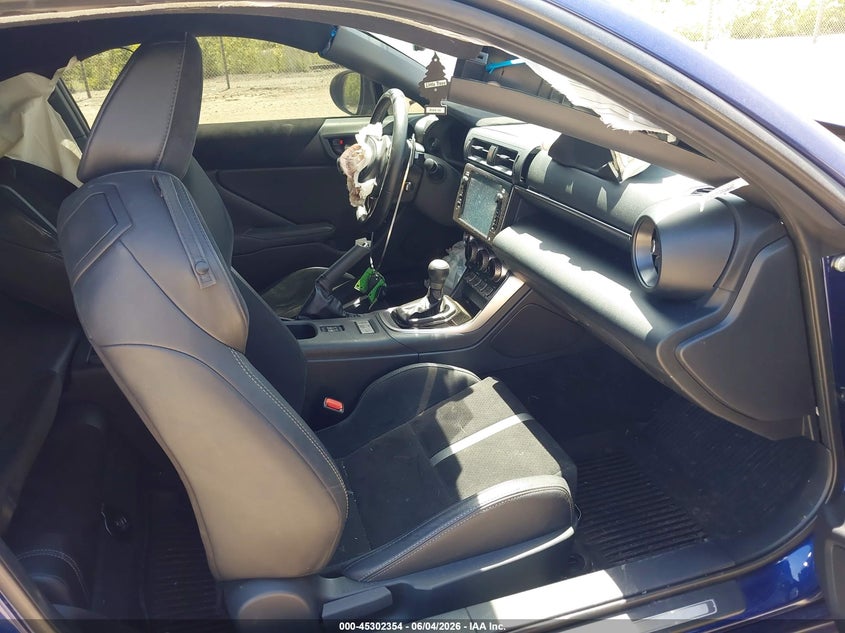 2024 Toyota Gr 86 VIN JF1ZNBE14R8750074 IAAI salvage auction — FRONT END, Salvage Title, sold $7,450 on 2026-07-07 (photo 5)