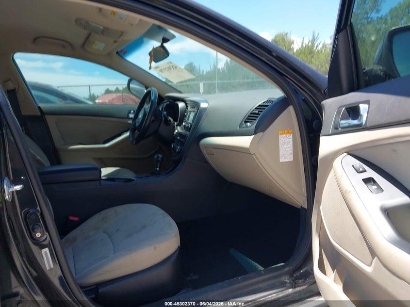 2014 Kia Optima VIN KNAGM4AD9E5069188 IAAI salvage auction — RIGHT SIDE, Salvage Title, sold $325 on 2026-07-23 (photo 5)