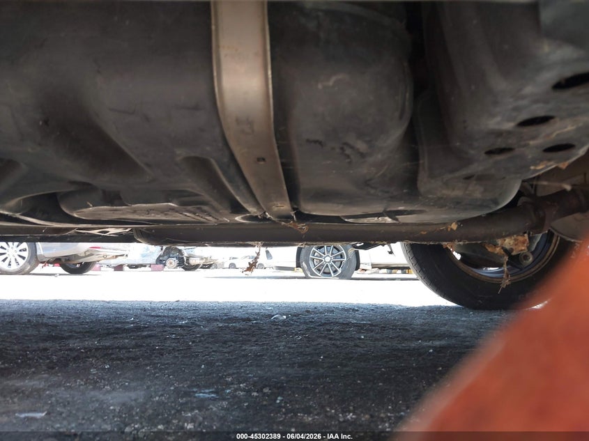 2006 Toyota Sienna VIN 5TDZA23C16S439574 IAAI salvage auction — NORMAL WEAR, Salvage Title - Dealer (California), sold $1,225 on 2026-07-07 (photo 6)