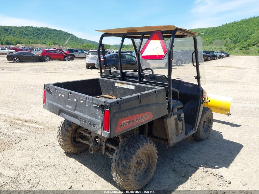 2014 Polaris Ranger VIN 4XARH57A6EE807796 IAAI salvage auction — ENGINE BURN, Salvage Title, sold $1,450 on 2026-07-09 (photo 4)