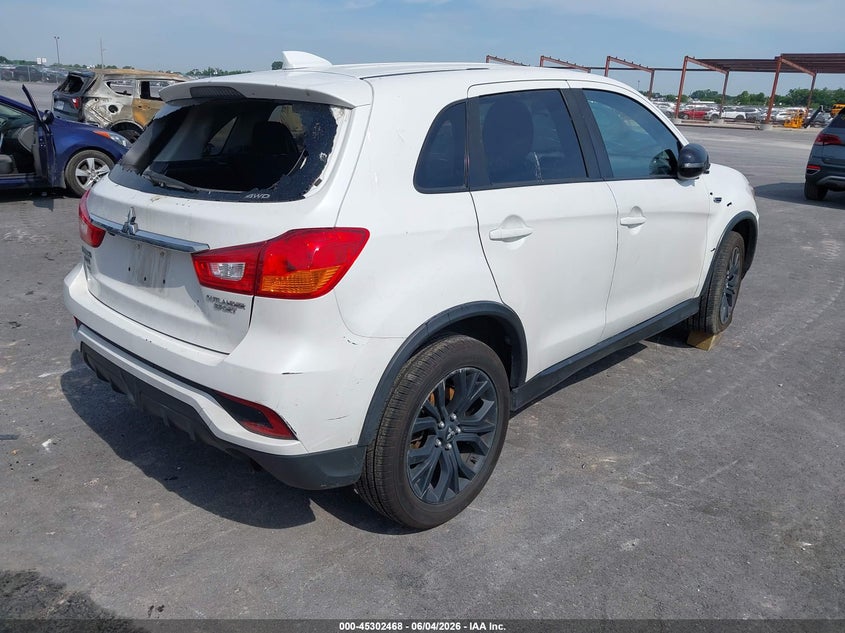 2019 Mitsubishi Outlander VIN JA4AR3AU4KU024661 IAAI salvage auction — RIGHT SIDE, Salvage (Illinois), sold $1,050 on 2026-07-28 (photo 4)