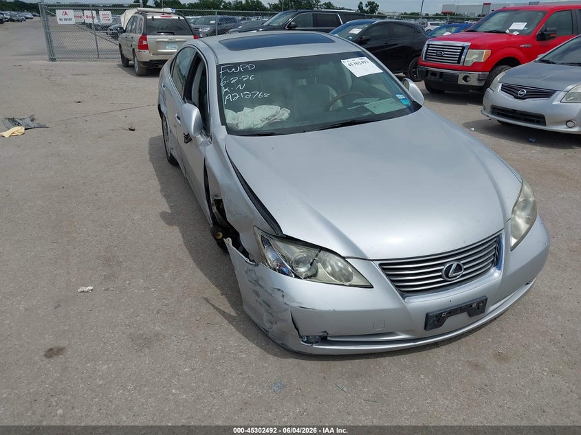 2007 Lexus ES VIN JTHBJ46G172071917 IAAI salvage auction — RIGHT SIDE, Salvage (Texas), sold $1,250 on 2026-07-07 (photo 1)
