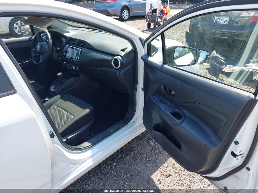 2024 Nissan Versa VIN 3N1CN8DV9RL863224 IAAI salvage auction — LEFT REAR, Salvage Title, sold $3,550 on 2026-08-27 (photo 5)