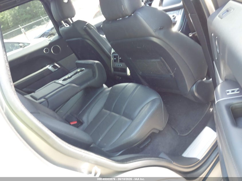 2017 Land rover Range rover sport VIN SALWR2FV6HA177200 IAAI salvage auction — LEFT REAR, Salvage (Massachusetts), sold $6,100 on 2026-07-28 (photo 8)