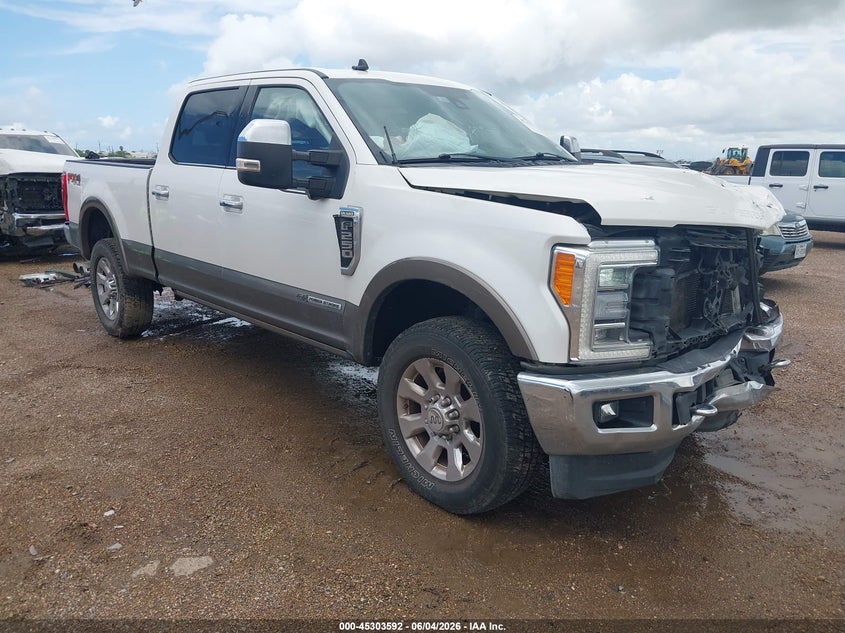2019 Ford F250 VIN 1FT7W2BTXKED46580 IAAI salvage auction — ROLLOVER, Salvage Title, sold $8,000 on 2026-08-27 (photo 1)