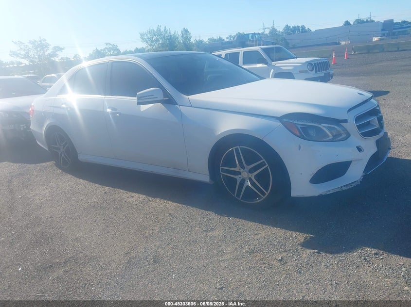2015 Mercedes-benz E-klasse VIN WDDHF6HB6FB158341 IAAI salvage auction — FRONT END, Salvage Title, sold $2,250 on 2026-08-04 (photo 1)