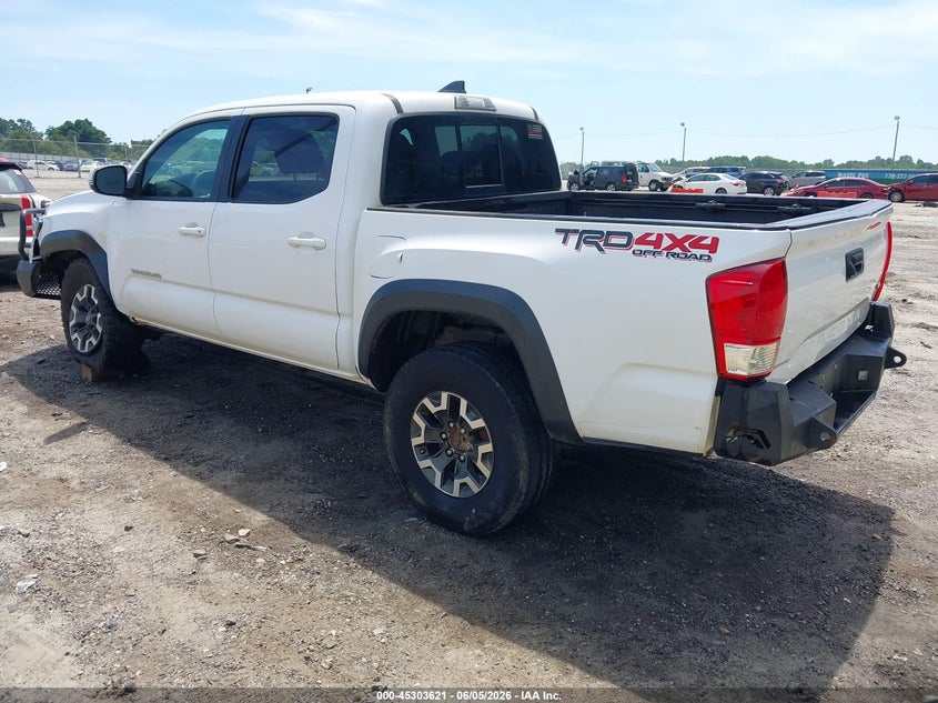 2018 Toyota Tacoma VIN 5TFCZ5AN2JX133328 IAAI salvage auction — LEFT FRONT, Salvage Title, sold $9,250 on 2026-07-16 (photo 3)