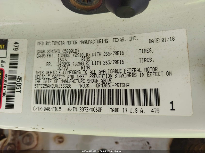 2018 Toyota Tacoma VIN 5TFCZ5AN2JX133328 IAAI salvage auction — LEFT FRONT, Salvage Title, sold $9,250 on 2026-07-16 (photo 9)