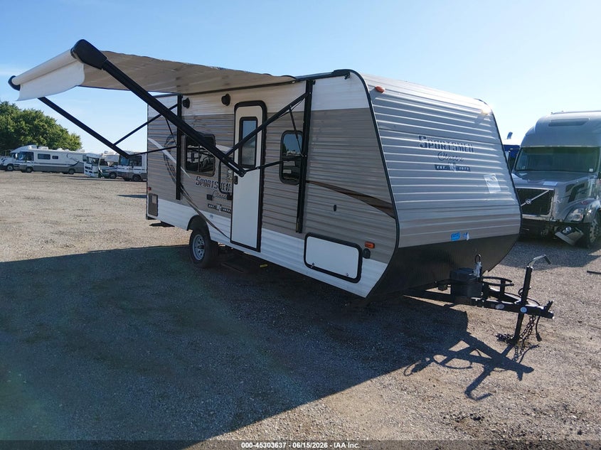 2019 Kz Sportsmen VIN 4EZTK2019K4042155 IAAI salvage auction — HAIL, Regular Certificate (Iowa), sold $2,750 on 2026-07-21 (photo 1)