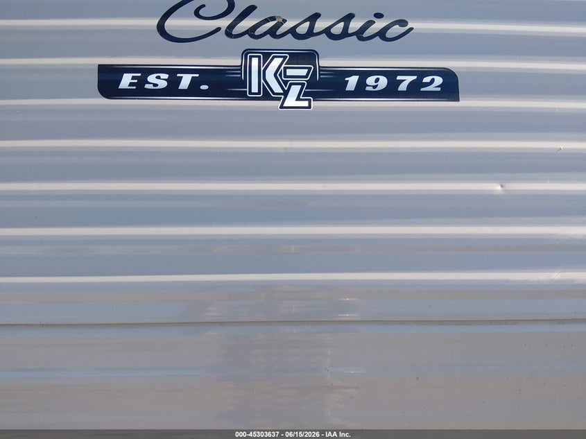 2019 Kz Sportsmen VIN 4EZTK2019K4042155 IAAI salvage auction — HAIL, Regular Certificate (Iowa), sold $2,750 on 2026-07-21 (photo 6)