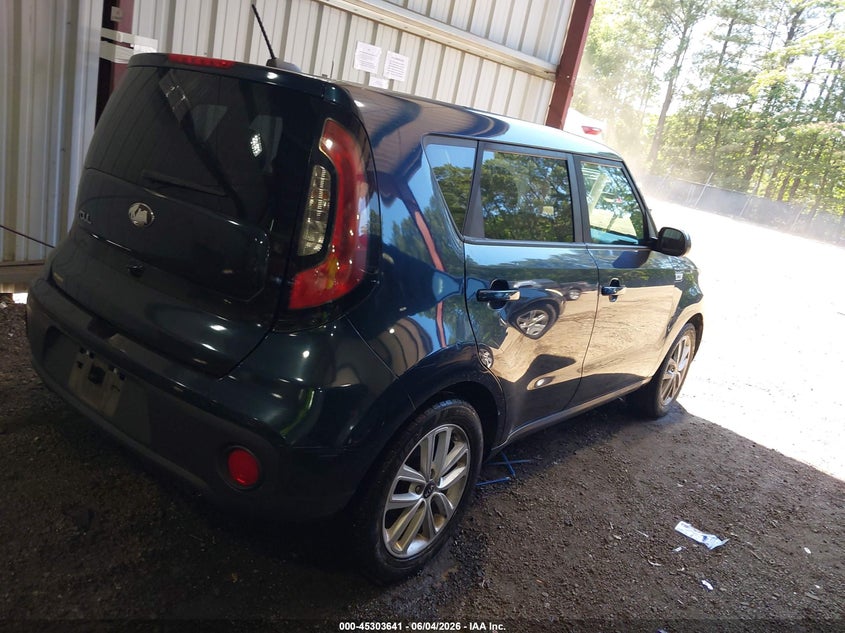 2018 Kia Soul VIN KNDJP3A52J7600085 IAAI salvage auction — LEFT FRONT, Salvage Title, sold $2,200 on 2026-07-12 (photo 4)