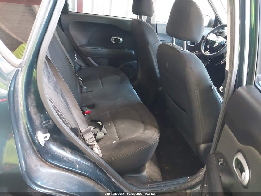 2018 Kia Soul VIN KNDJP3A52J7600085 IAAI salvage auction — LEFT FRONT, Salvage Title, sold $2,200 on 2026-07-12 (photo 8)