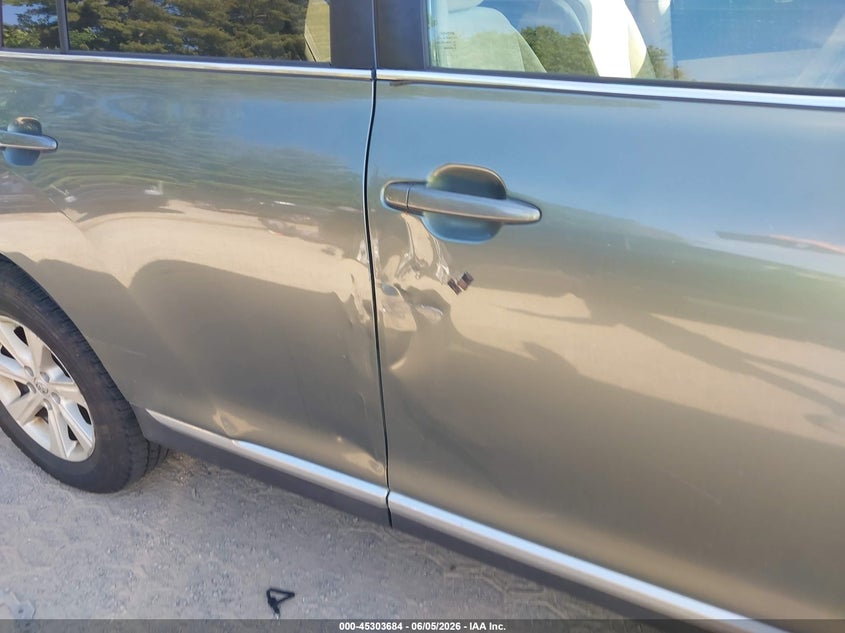 2012 Toyota Highlander VIN 5TDBK3EH0CS097589 IAAI salvage auction — NORMAL WEAR, Salvage Title, sold $2,150 on 2026-07-13 (photo 6)