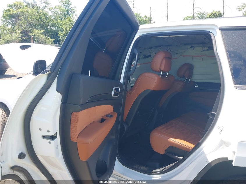 2020 Jeep Grand cherokee VIN 1C4RJFDJ3LC320488 IAAI salvage auction — THEFT, Salvage (Pennsylvania), sold $6,400 on 2026-08-09 (photo 8)