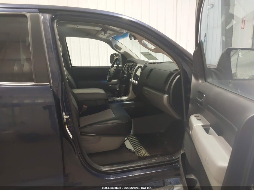 2008 Toyota Tundra VIN 5TFBV54158X082823 IAAI salvage auction — SIDE, Regular (South Dakota), sold $3,000 on 2026-07-17 (photo 5)