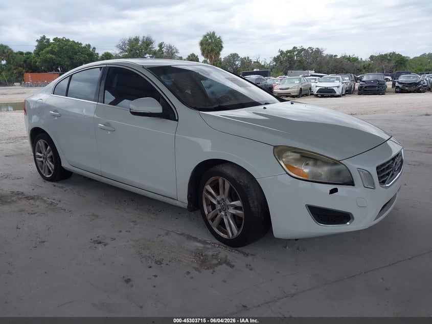 2013 Volvo S60 VIN YV1612FS4D2181040 IAAI salvage auction — NORMAL WEAR, Clear (Florida), sold $475 on 2026-07-07 (photo 1)