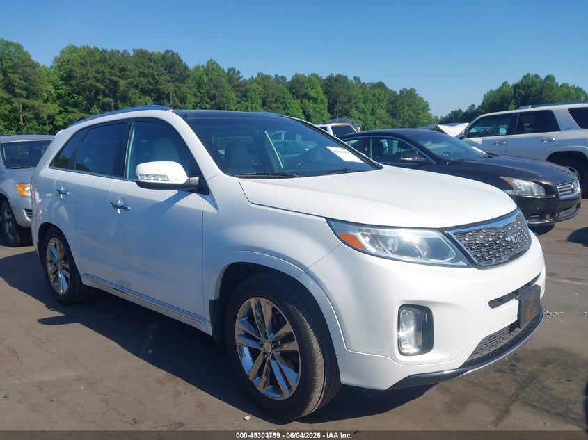 2014 Kia Sorento VIN 5XYKW4A75EG494660 IAAI salvage auction — REAR END, Salvage Title, sold $2,100 on 2026-07-09 (photo 1)