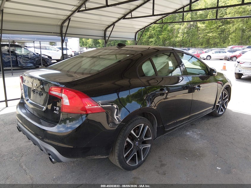 2017 Volvo S60 VIN YV140MTLXH2427873 IAAI salvage auction — RIGHT FRONT, Salvage Title, sold $25 on 2026-08-14 (photo 4)
