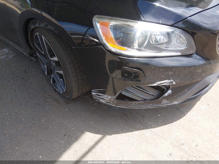 2017 Volvo S60 VIN YV140MTLXH2427873 IAAI salvage auction — RIGHT FRONT, Salvage Title, sold $25 on 2026-08-14 (photo 6)