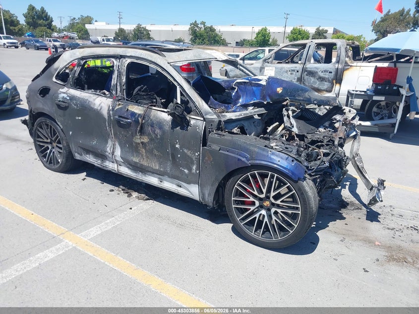 2025 Porsche Macan VIN WP1AF2A51SLB51745 IAAI salvage auction — TOTAL BURN, Salvage Title, sold $325 on 2026-07-20 (photo 1)