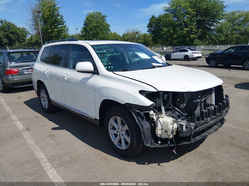 2012 Toyota Highlander VIN 5TDBK3EH9CS103650 IAAI salvage auction — FRONT END, Salvage Title, sold $3,000 on 2026-07-24 (photo 1)
