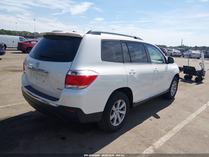 2012 Toyota Highlander VIN 5TDBK3EH9CS103650 IAAI salvage auction — FRONT END, Salvage Title, sold $3,000 on 2026-07-24 (photo 4)