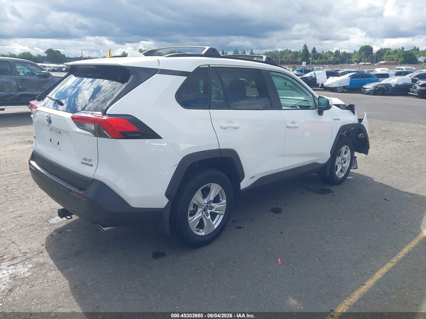 2020 Toyota Rav 4 VIN 2T3RWRFV5LW055556 IAAI salvage auction — RIGHT FRONT, Salvage (Oregon), sold $8,200 on 2026-07-31 (photo 4)