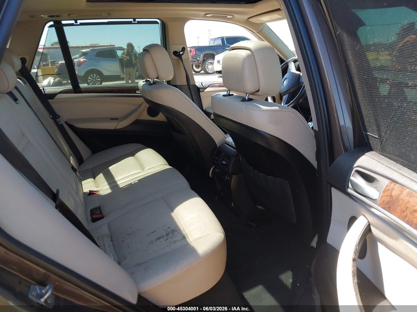 2012 BMW X5 VIN 5UXZV4C57CL767174 IAAI salvage auction — NORMAL WEAR, Salvage Title, sold $475 on 2026-07-23 (photo 8)