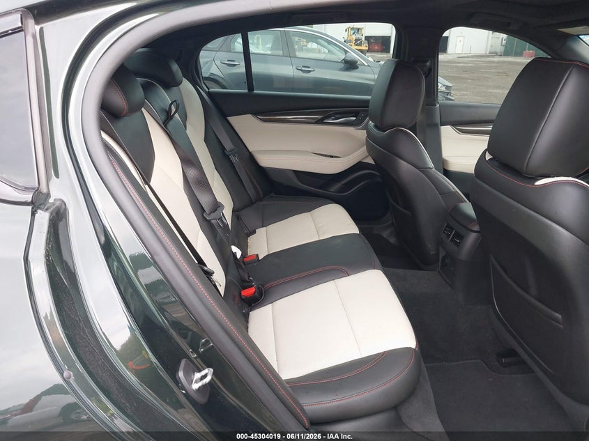 2020 Cadillac Ct5 VIN 1G6DU5RK0L0132755 IAAI salvage auction — SIDE, Salvage Title, sold $8,200 on 2026-07-24 (photo 8)