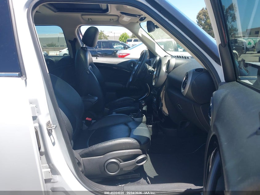 2012 Mini VIN WMWZC3C52CWP20048 IAAI salvage auction — NORMAL WEAR, Salvage Title - Dealer (California), sold $525 on 2026-07-13 (photo 5)