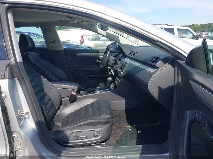 2012 Volkswagen Passat cc VIN WVWMP7AN7CE534104 IAAI salvage auction — FRONT END, Salvage Title, sold $325 on 2026-07-08 (photo 5)