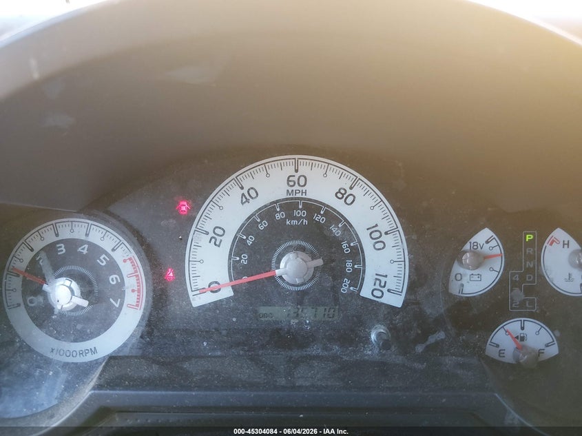 2007 Toyota Fj cruiser VIN JTEBU11F570067527 IAAI salvage auction — NORMAL WEAR, Original (Vermont), sold $3,000 on 2026-07-15 (photo 7)