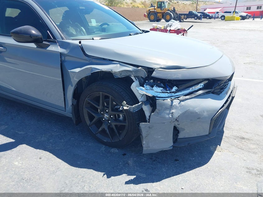 2026 Honda Civic VIN 19XFL2H81TE012161 IAAI salvage auction — RIGHT FRONT, Salvage Title, sold $10,000 on 2026-07-29 (photo 6)