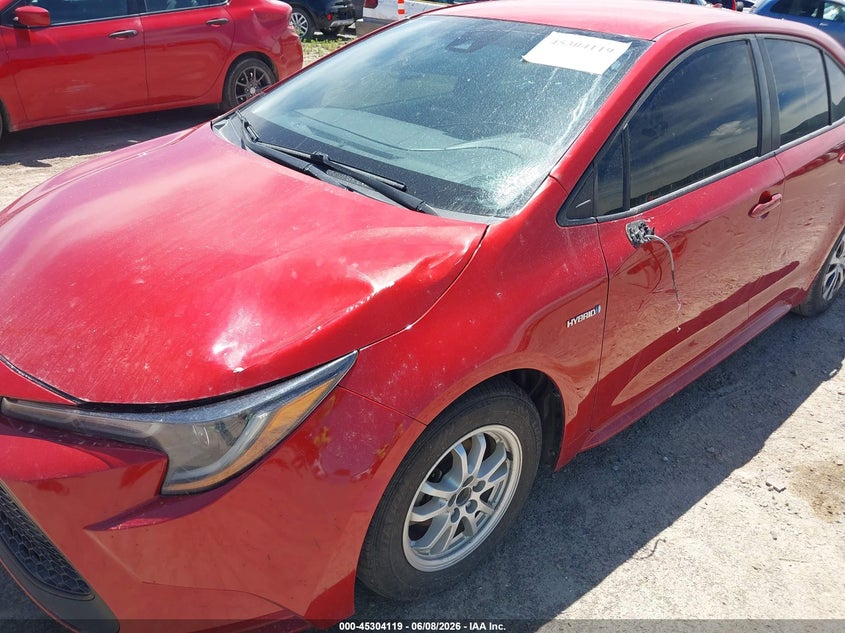 2020 Toyota Corolla VIN JTDEBRBE3LJ008914 IAAI salvage auction — SIDE, Salvage Title, sold $4,150 on 2026-07-10 (photo 6)