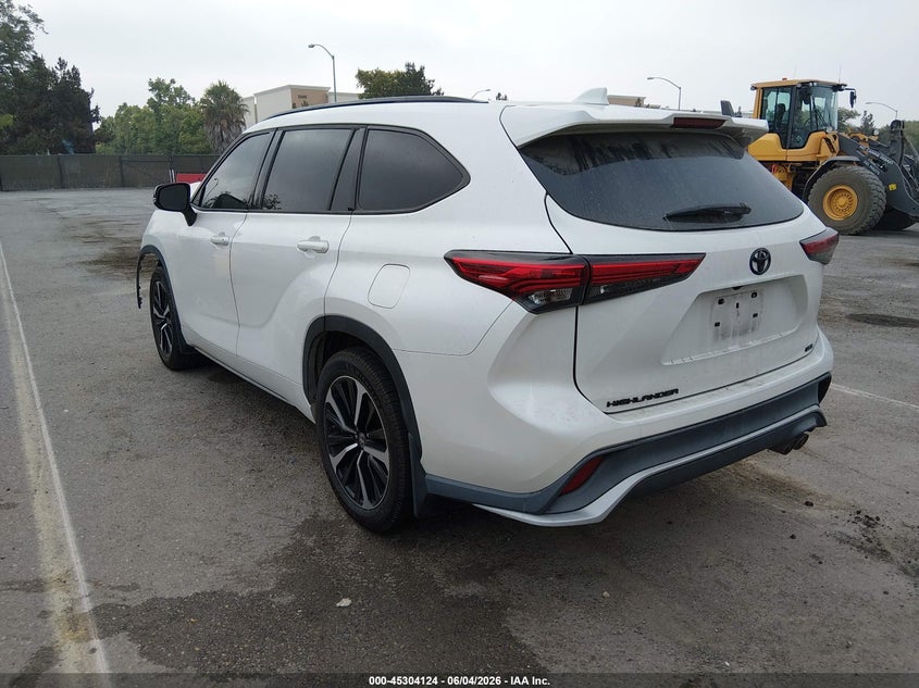 2021 Toyota Highlander VIN 5TDJZRAH4MS053936 IAAI salvage auction — FRONT END, Salvage (California), sold $9,675 on 2026-07-29 (photo 3)