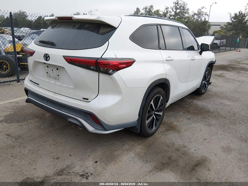 2021 Toyota Highlander VIN 5TDJZRAH4MS053936 IAAI salvage auction — FRONT END, Salvage (California), sold $9,675 on 2026-07-29 (photo 4)